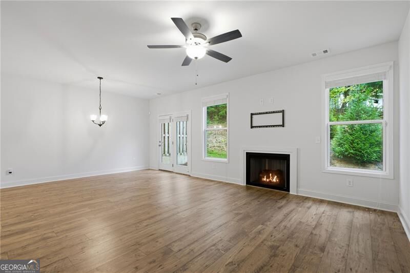 5124 Hillington Way Property Photo 11