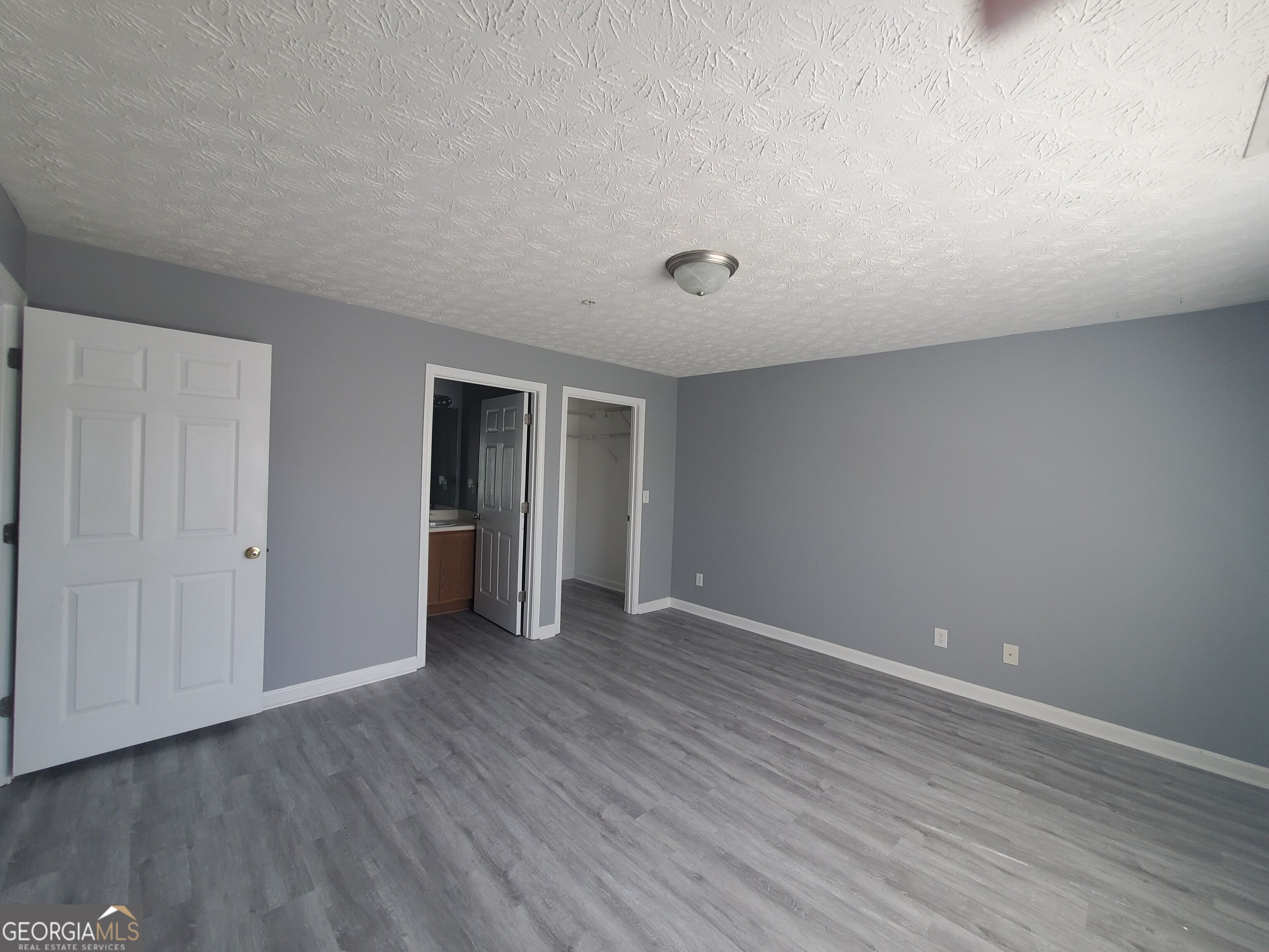 17301 Waldrop Cove Property Photo 12