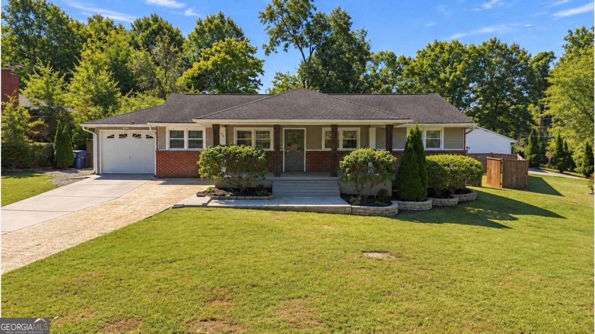 258 Rockin Hill Drive Sw Property Photo 1