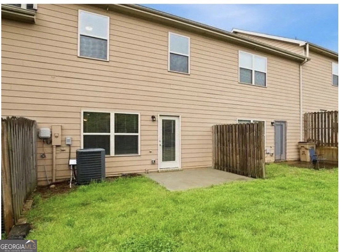 2202 Miranda Drive Property Photo 15