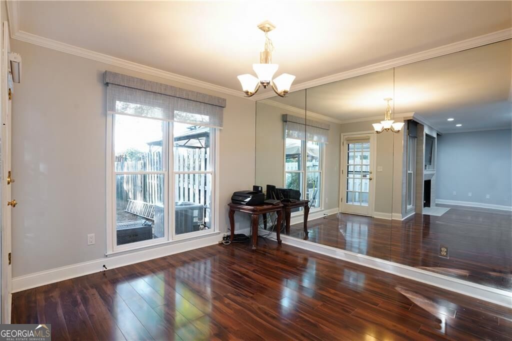 2890 Woodruff Drive Se Property Photo 13