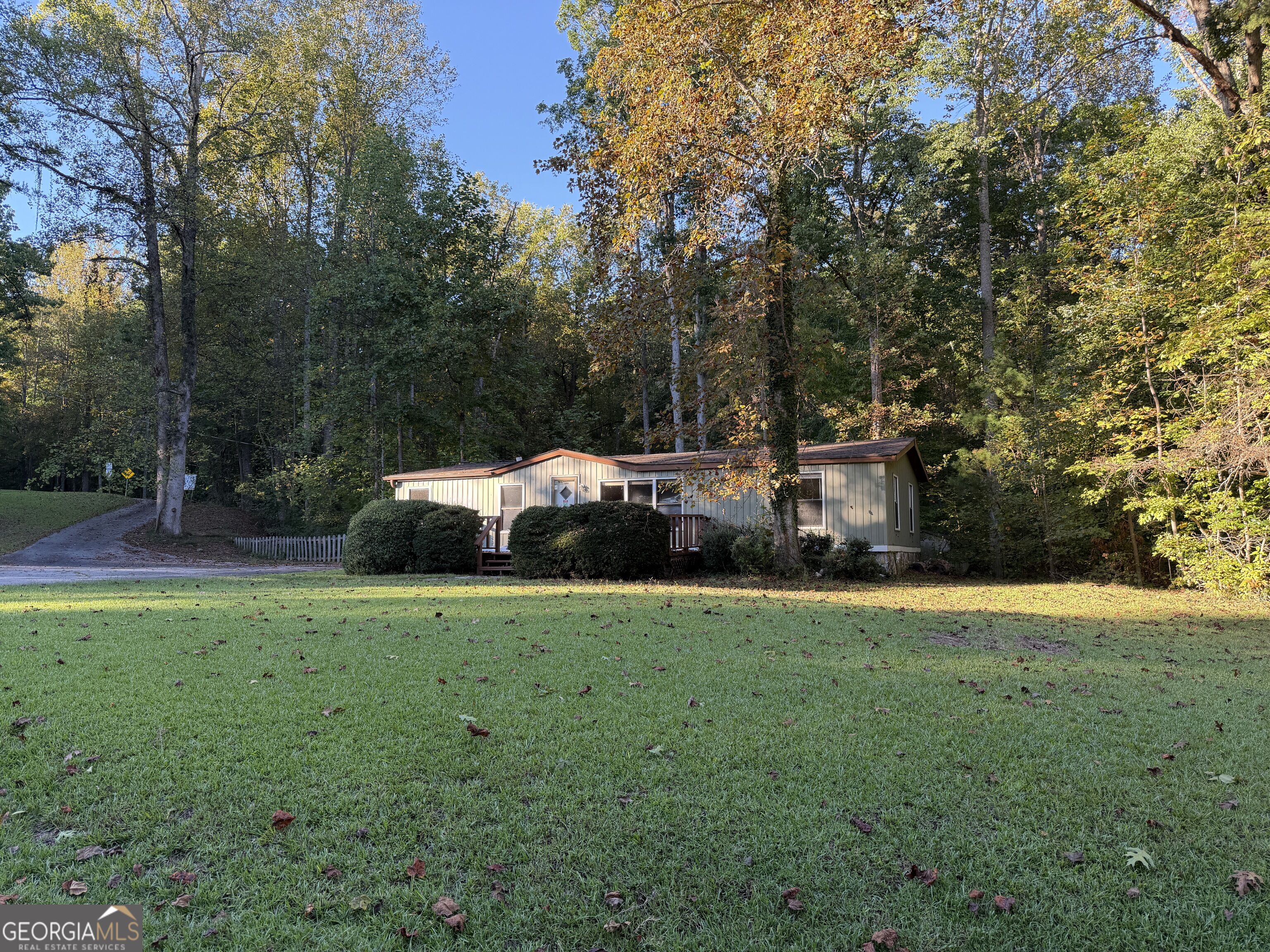 1262 Rock Quarry Circle Property Photo 2