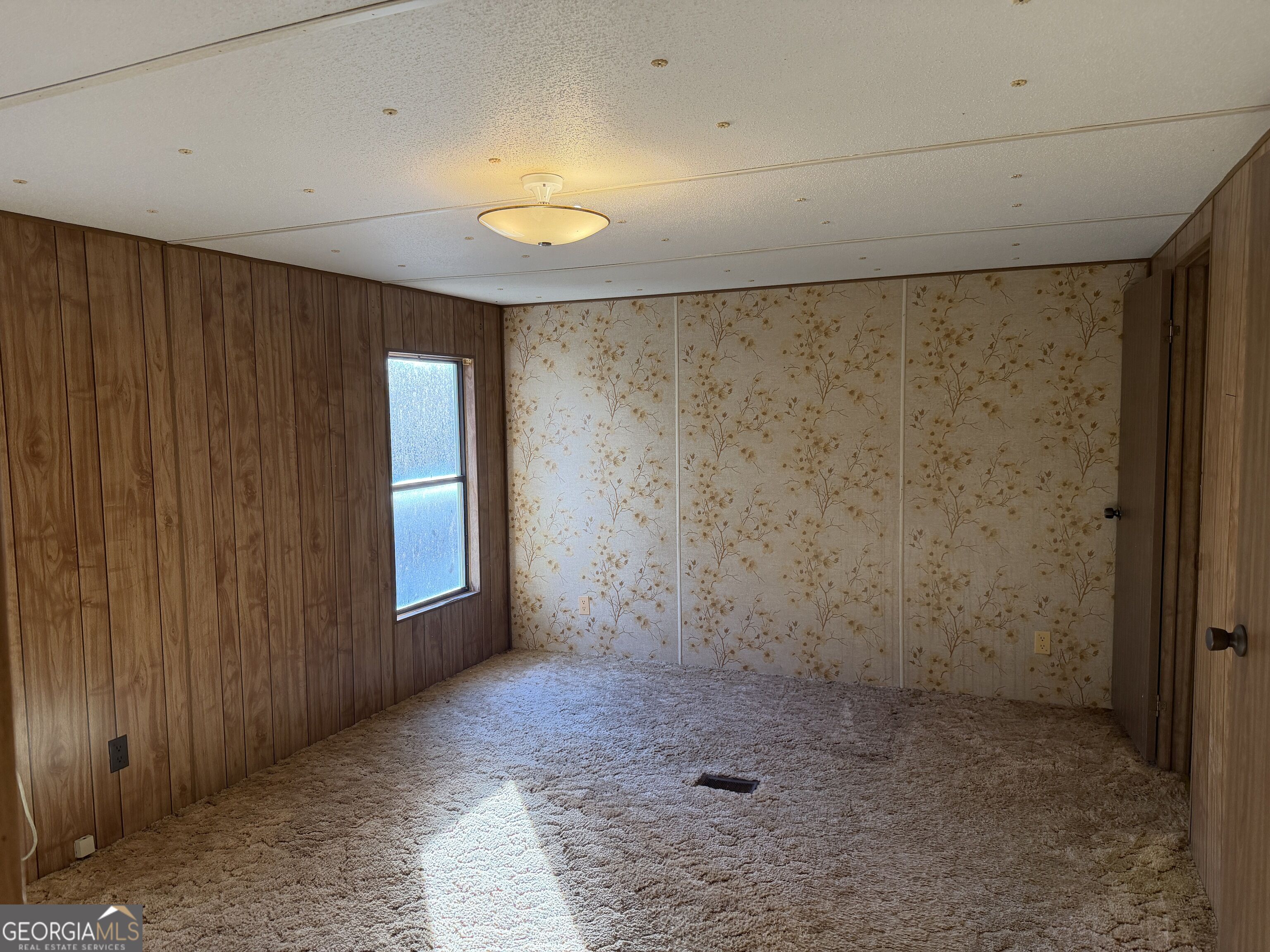 1262 Rock Quarry Circle Property Photo 10