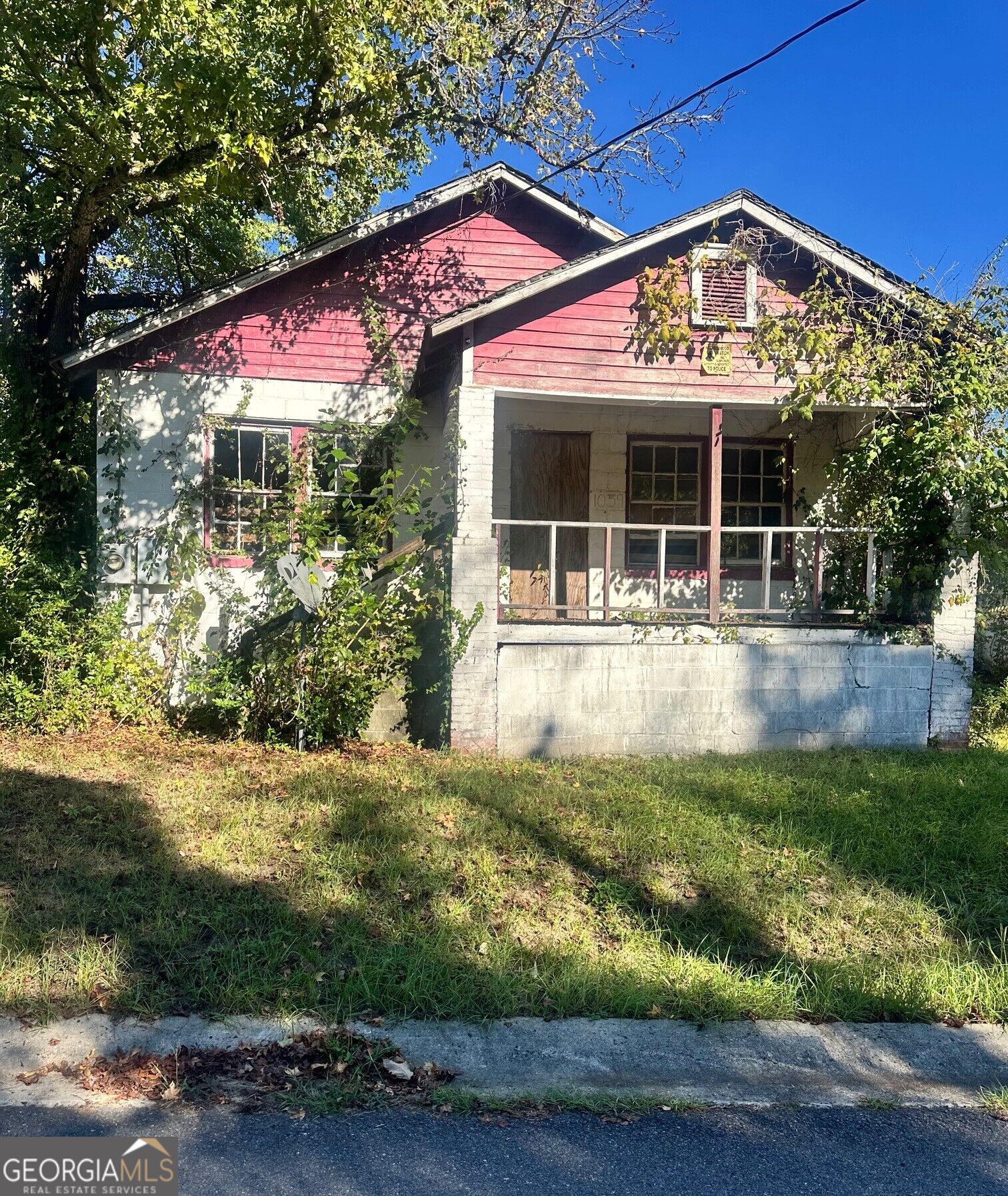 1039 Chestney Street Property Photo 1