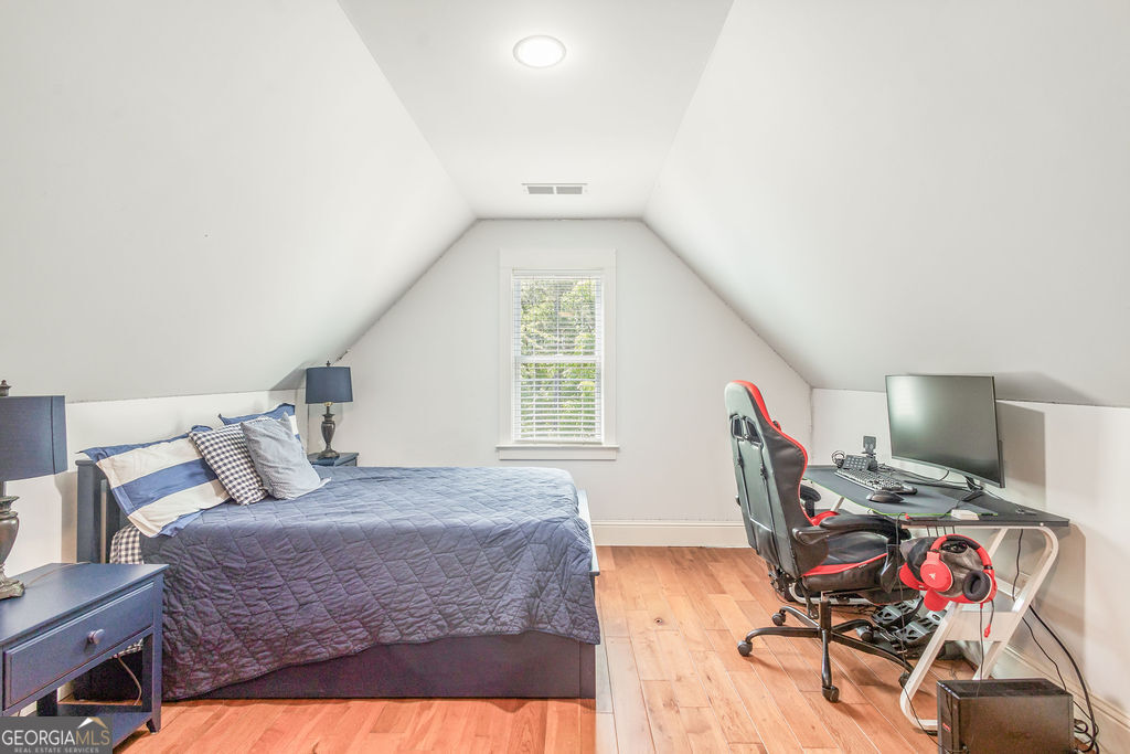 435 Arthur Storey Road Property Photo 32