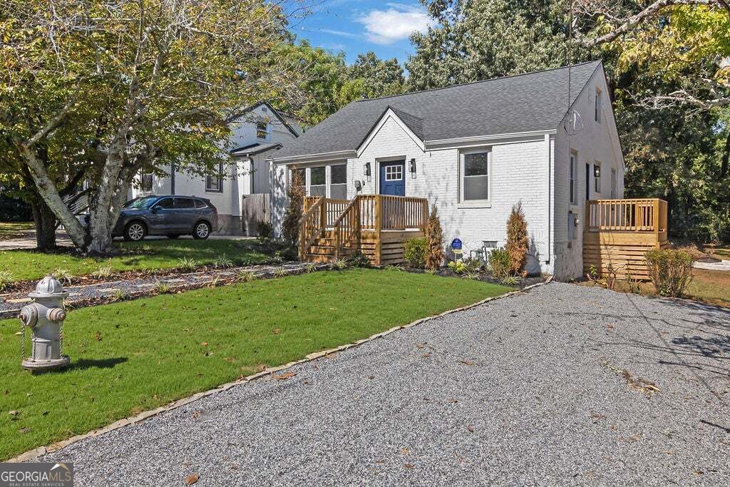 2628 Northview Avenue Property Photo 3