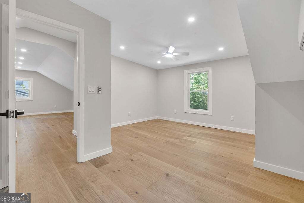 2628 Northview Avenue Property Photo 27