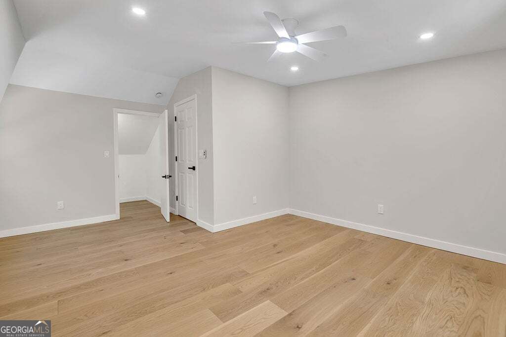 2628 Northview Avenue Property Photo 28