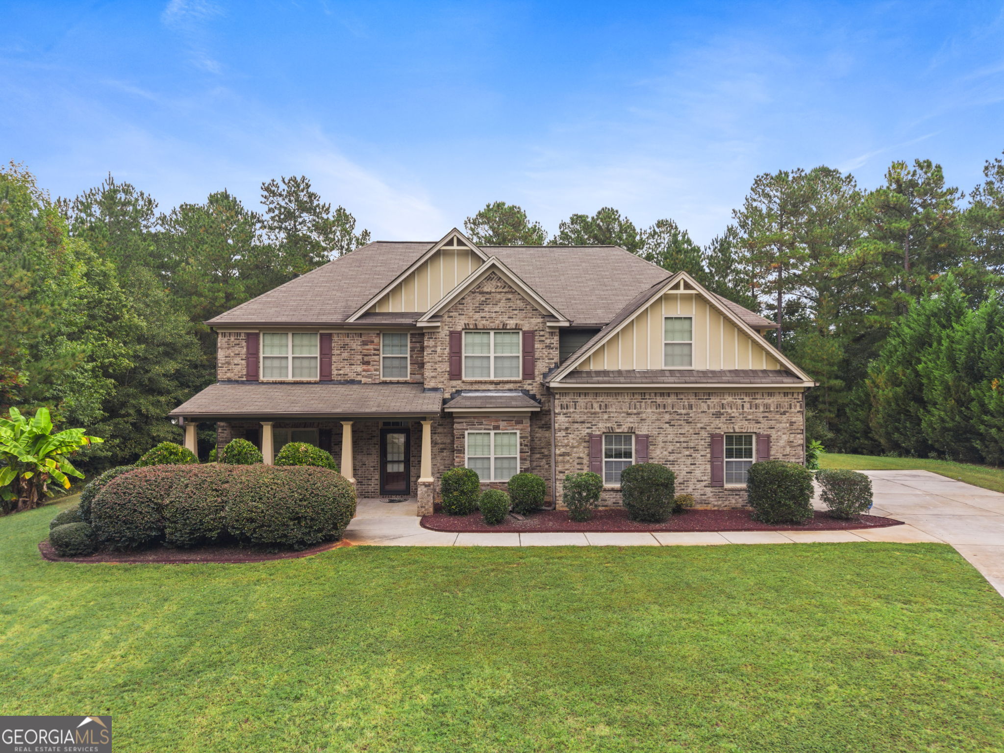 233 Arborview Drive Property Photo 1