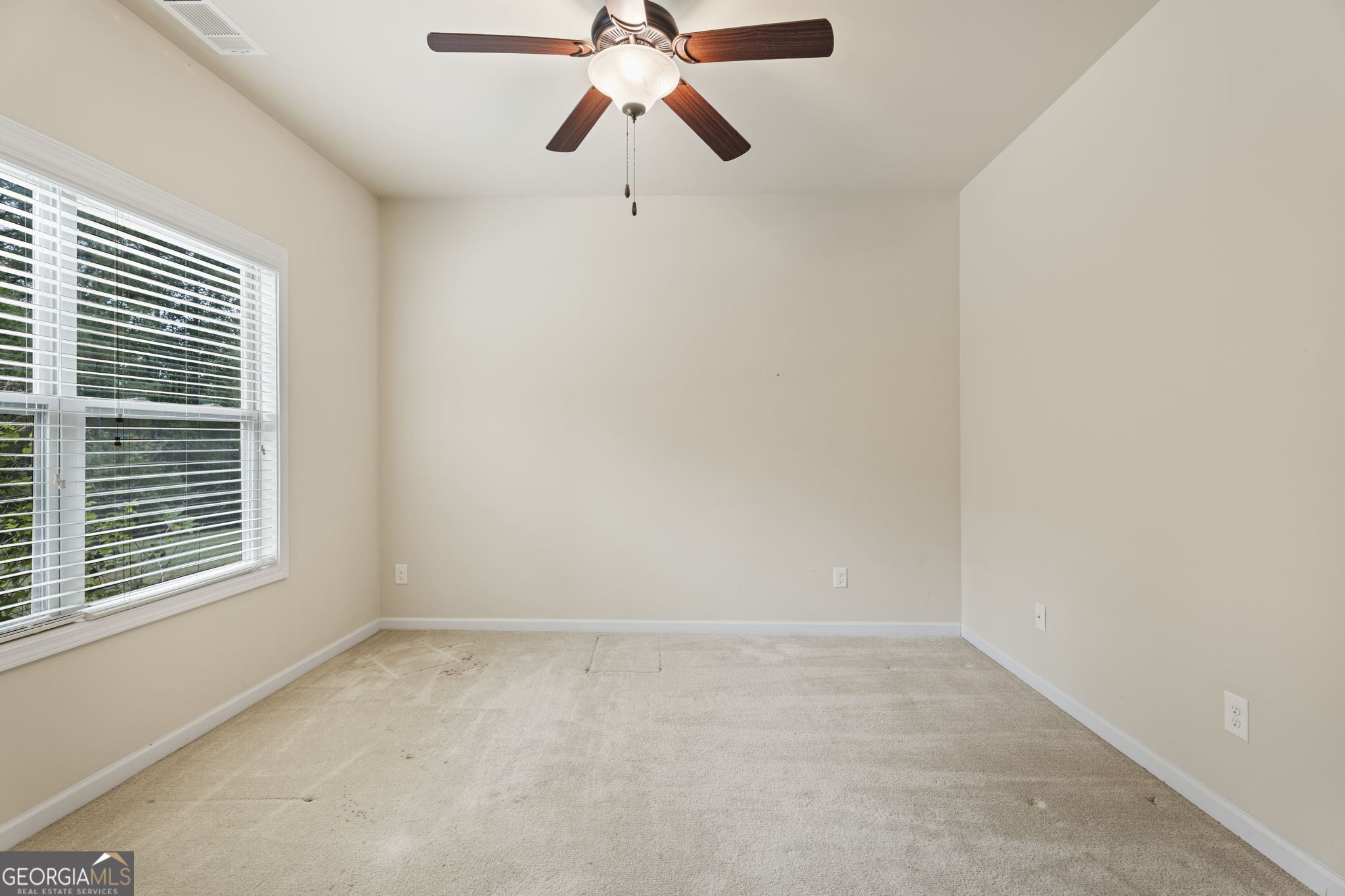 233 Arborview Drive Property Photo 28