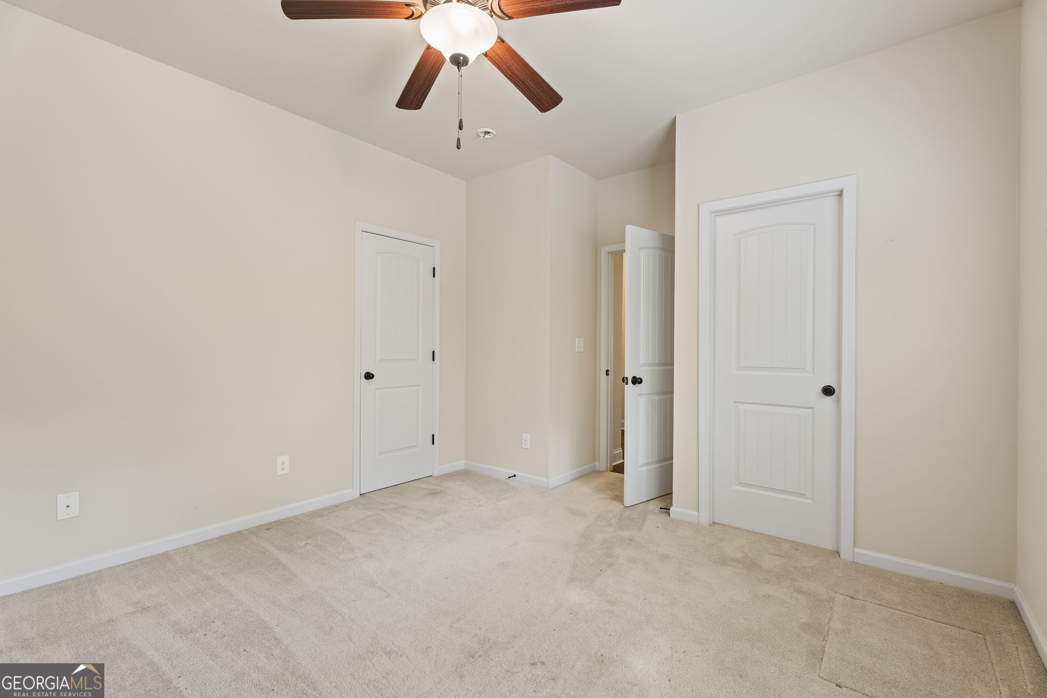 233 Arborview Drive Property Photo 29