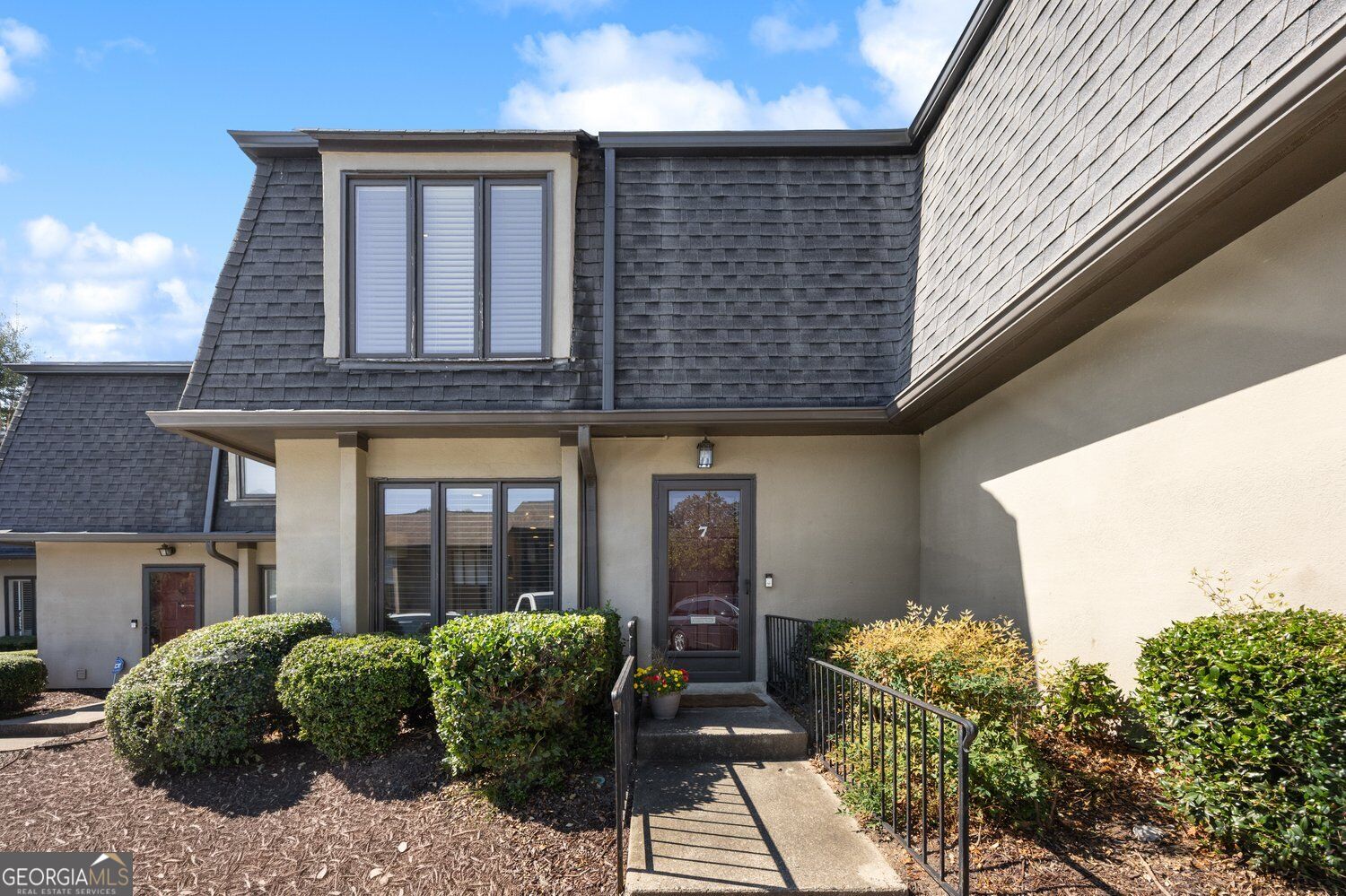 7 Ivy Gates Ne Property Photo 2