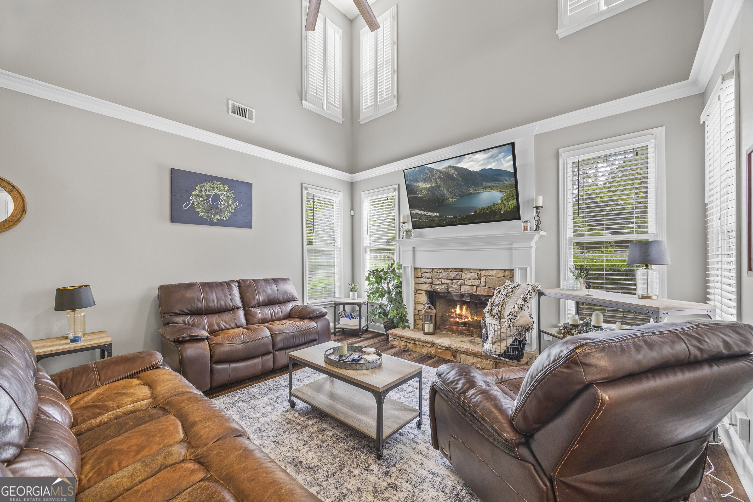 6855 Fox Creek Drive Property Photo 16
