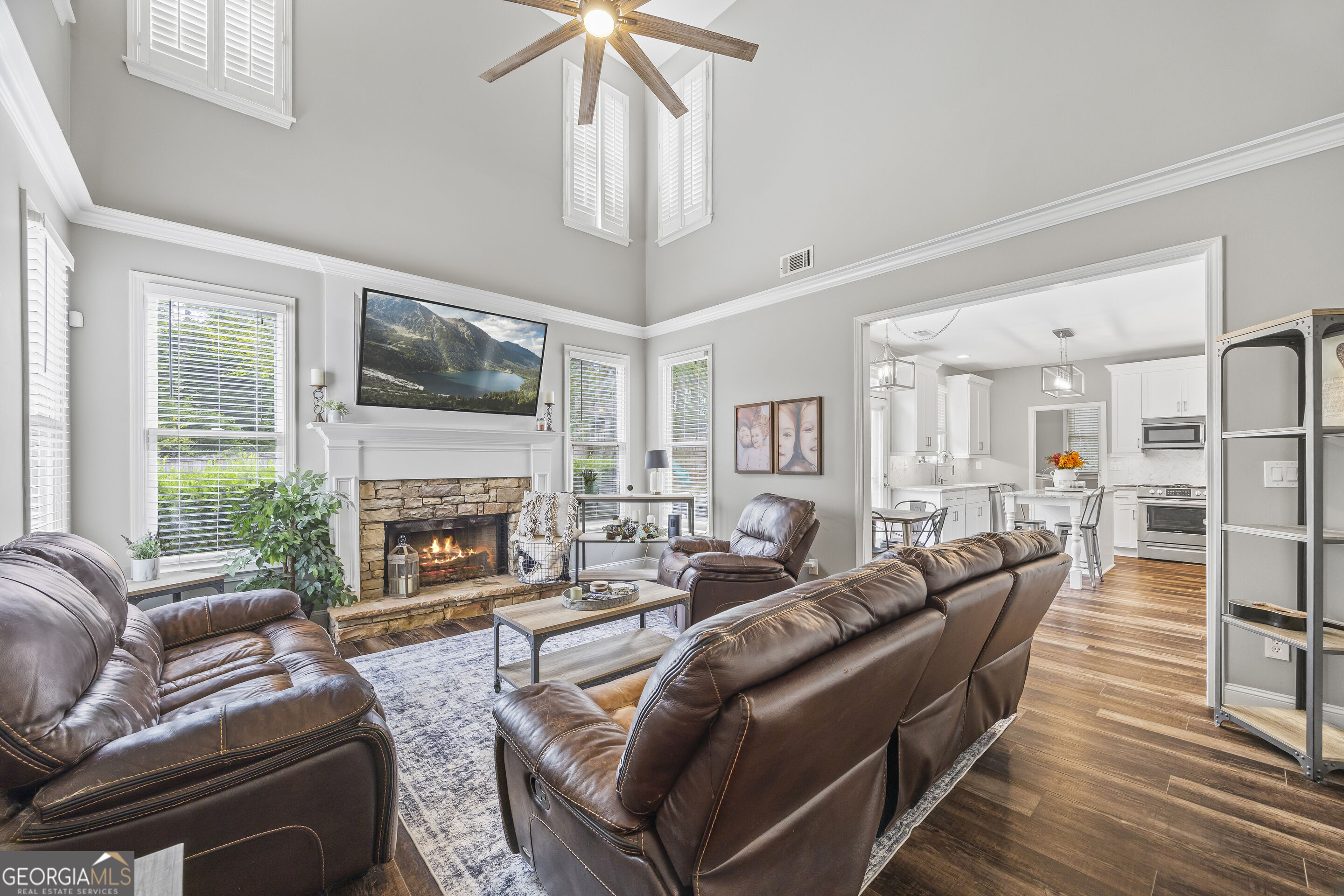 6855 Fox Creek Drive Property Photo 18