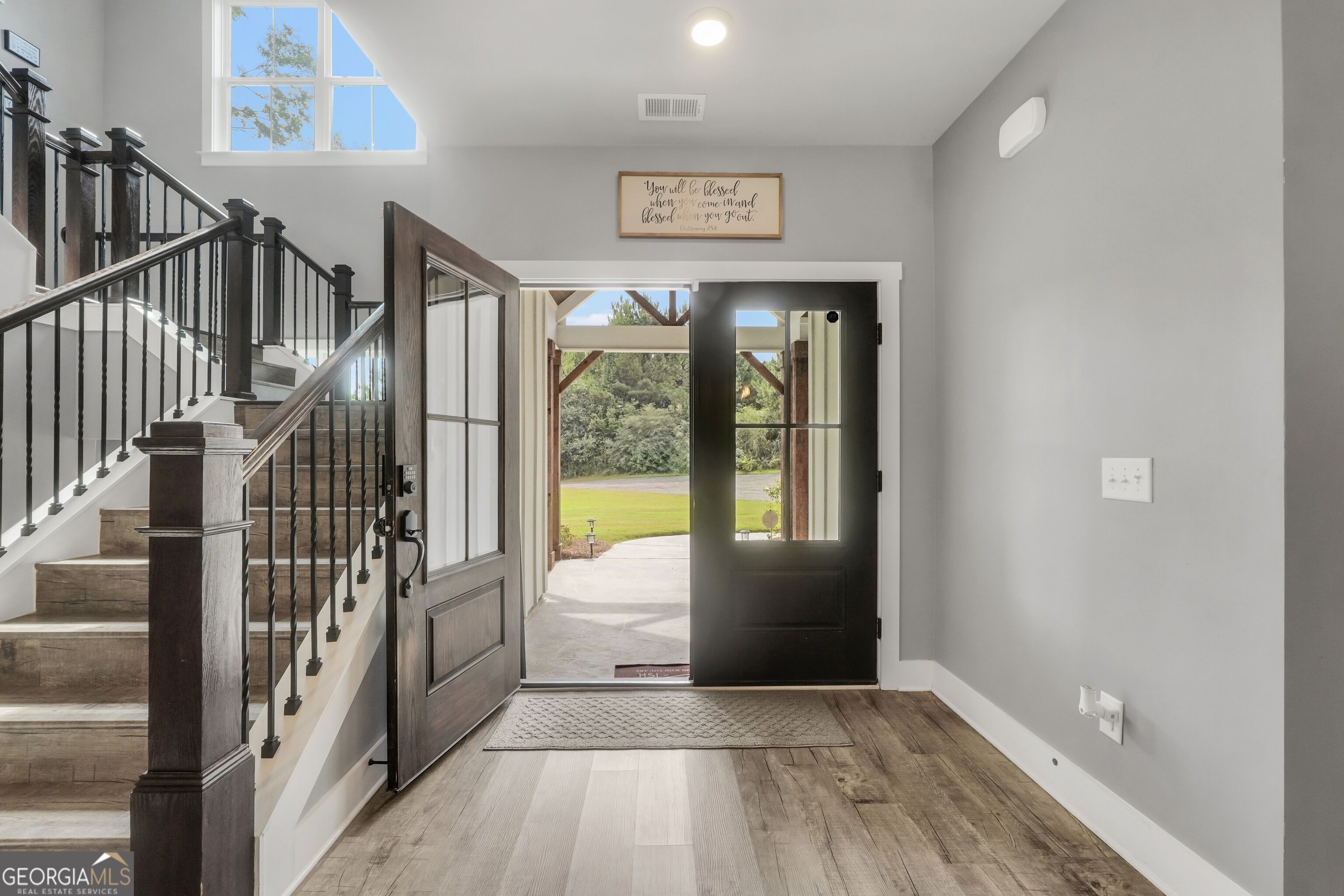 2901 Teamon Road Property Photo 12