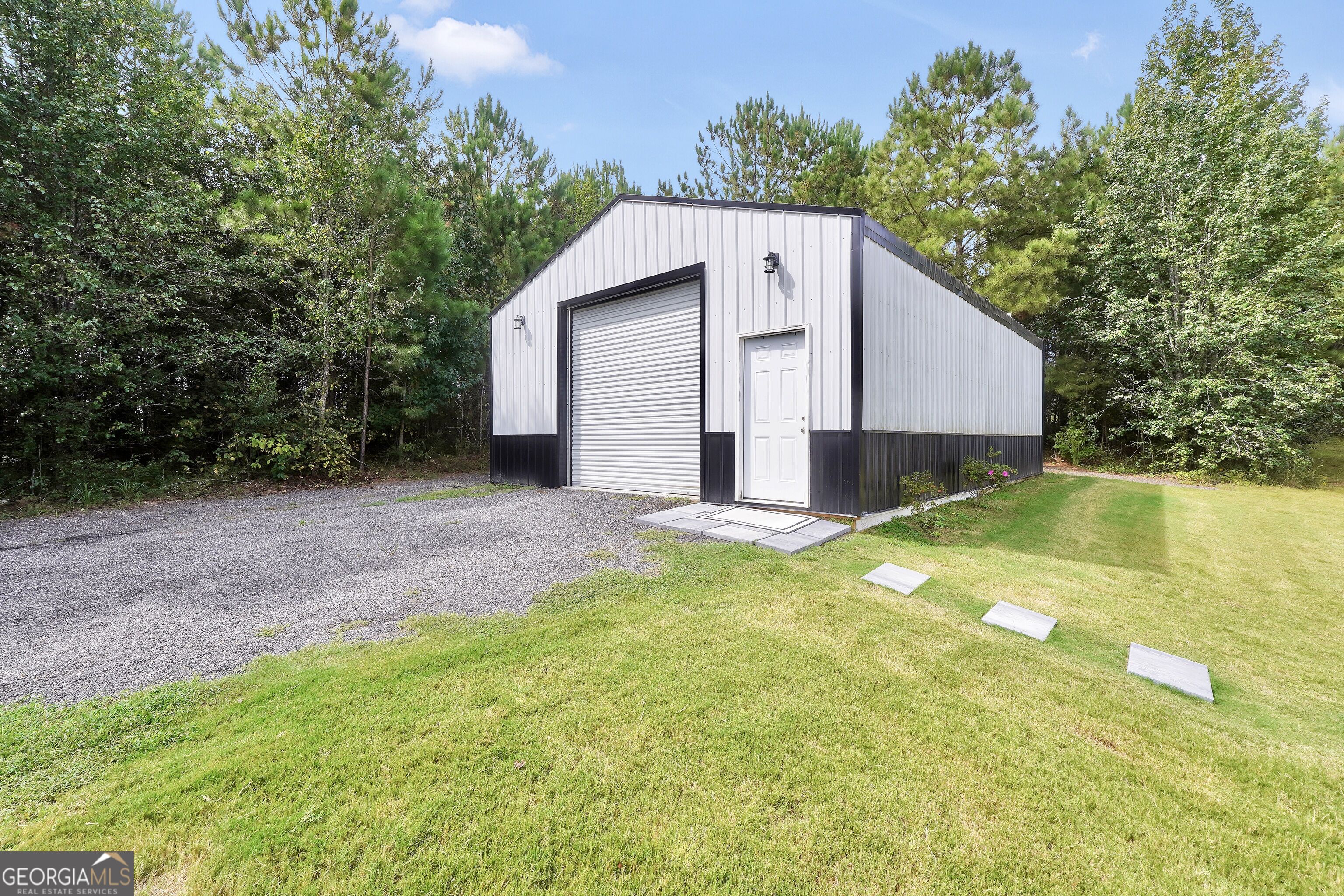 2901 Teamon Road Property Photo 88