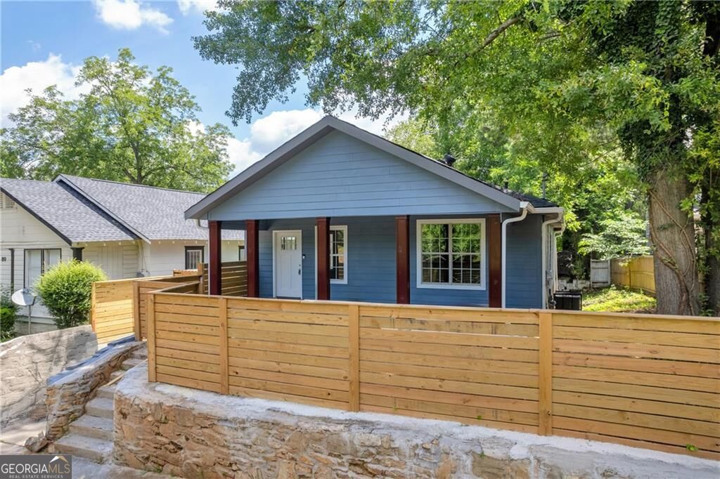 85 Ollie Street Nw Property Photo 1