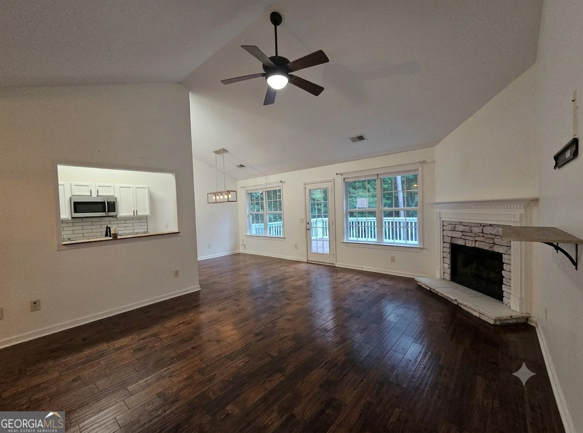 89 Oak Ridge Drive Property Photo 3