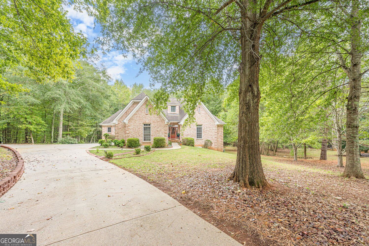 20 Balfour Drive Property Photo 3