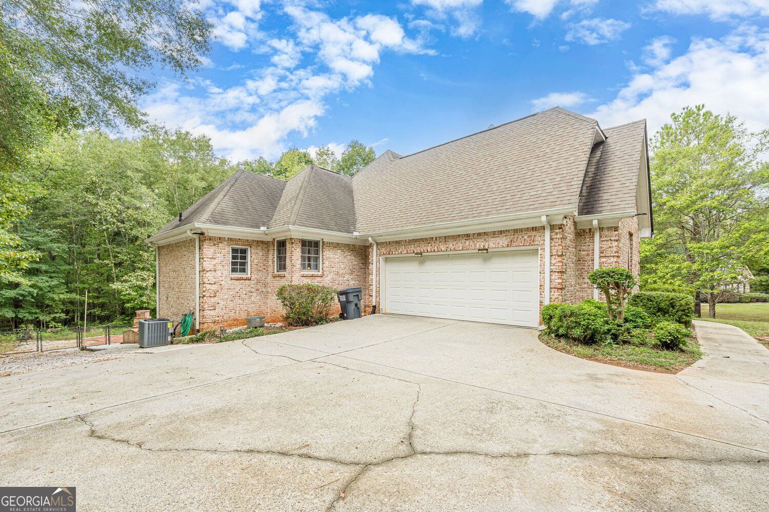 20 Balfour Drive Property Photo 6