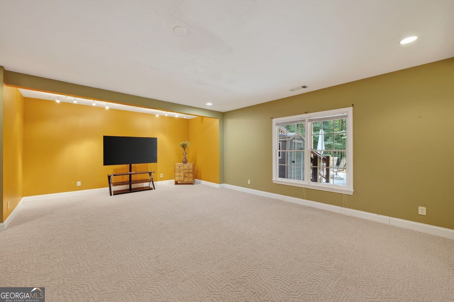 20 Balfour Drive Property Photo 36