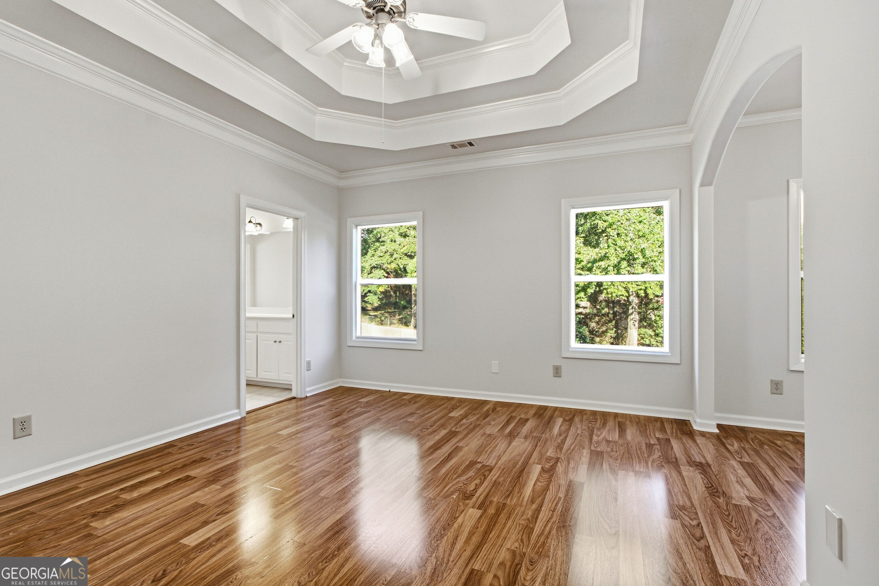 807 Caleb Drive Property Photo 4