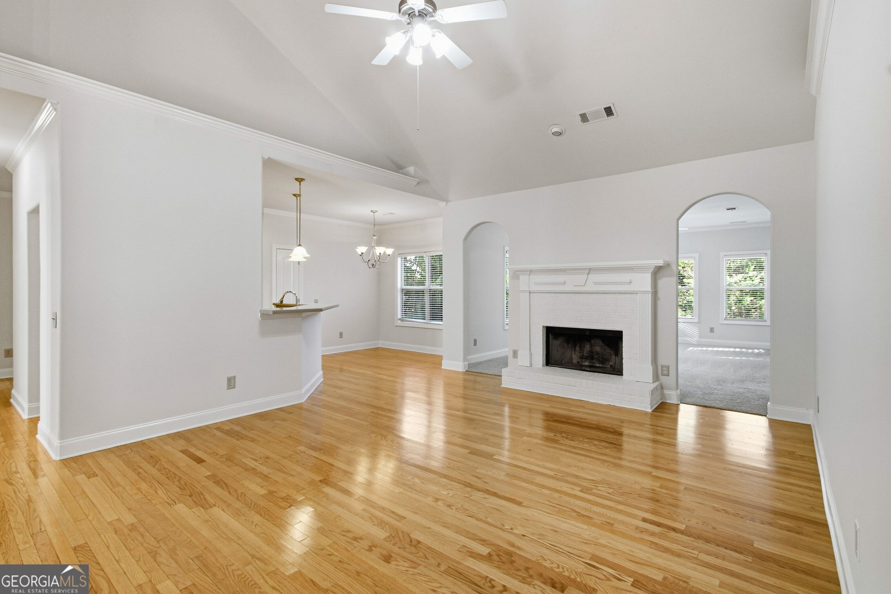 807 Caleb Drive Property Photo 10