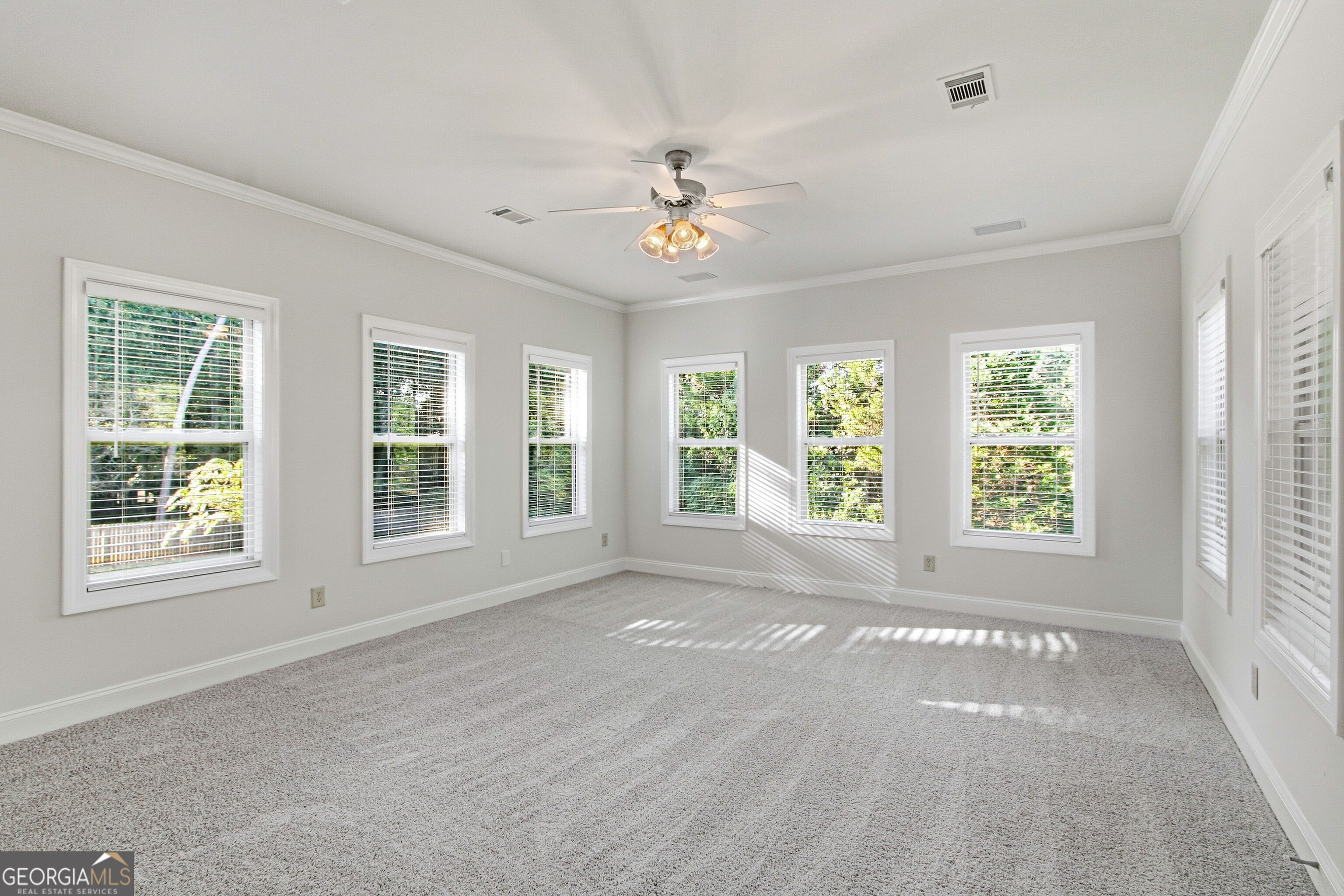 807 Caleb Drive Property Photo 12