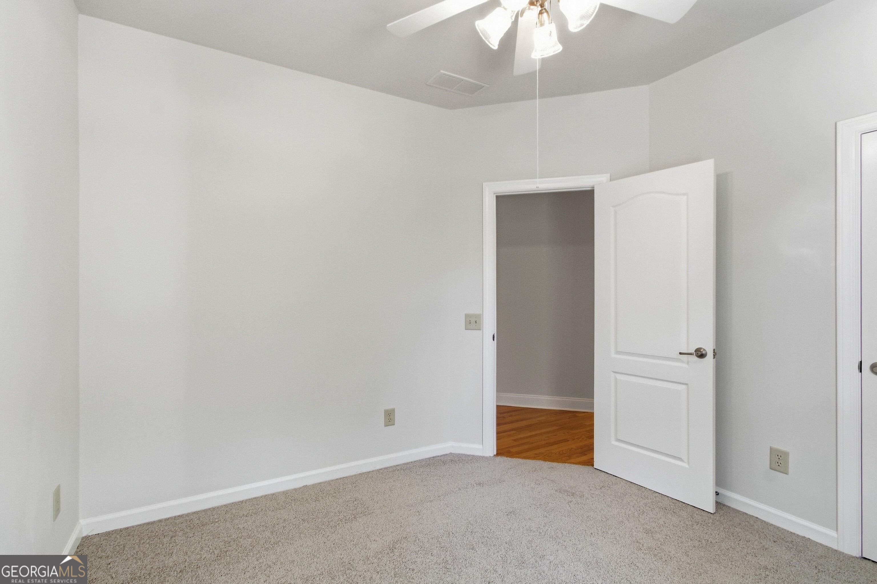 807 Caleb Drive Property Photo 20