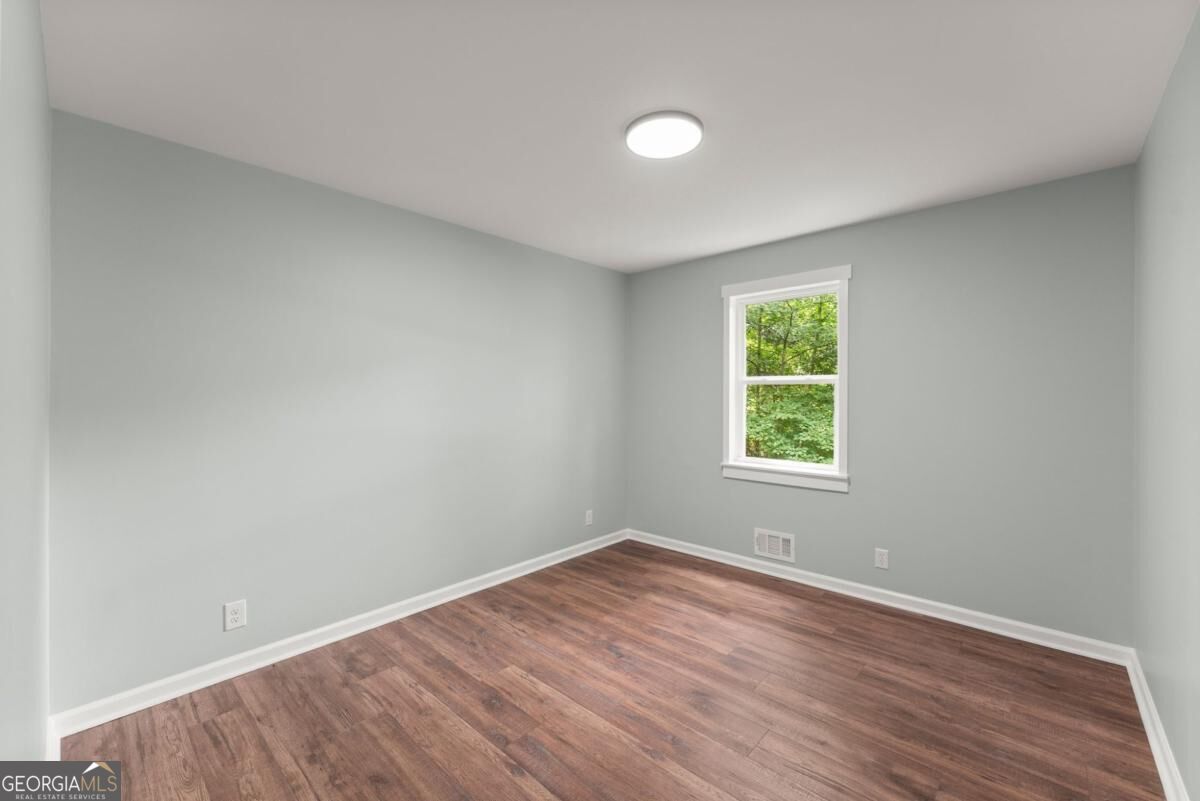 381 Plantation Boulevard Property Photo 16