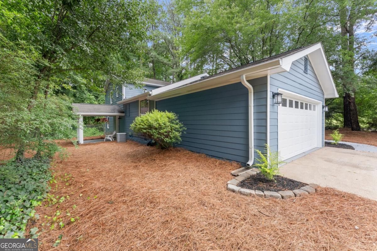 381 Plantation Boulevard Property Photo 32
