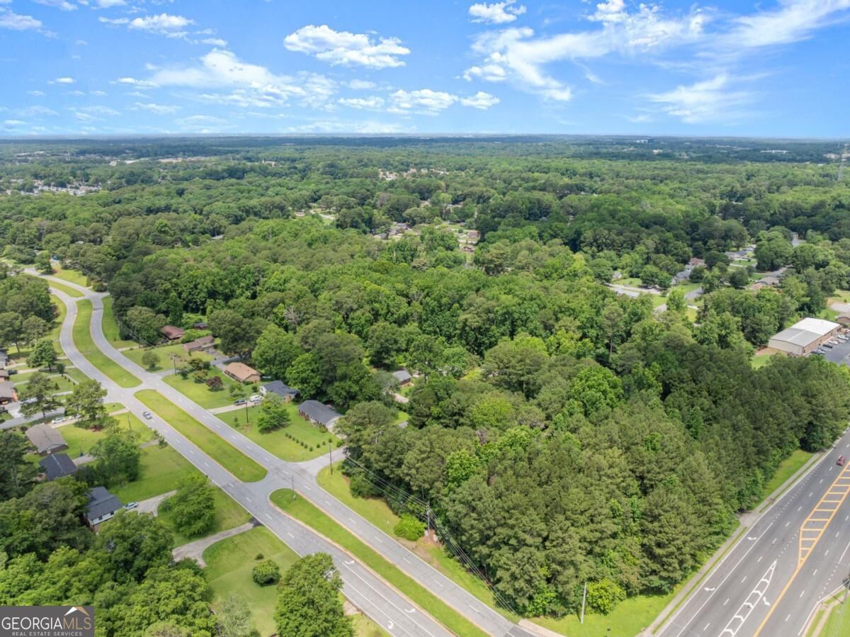 381 Plantation Boulevard Property Photo 35