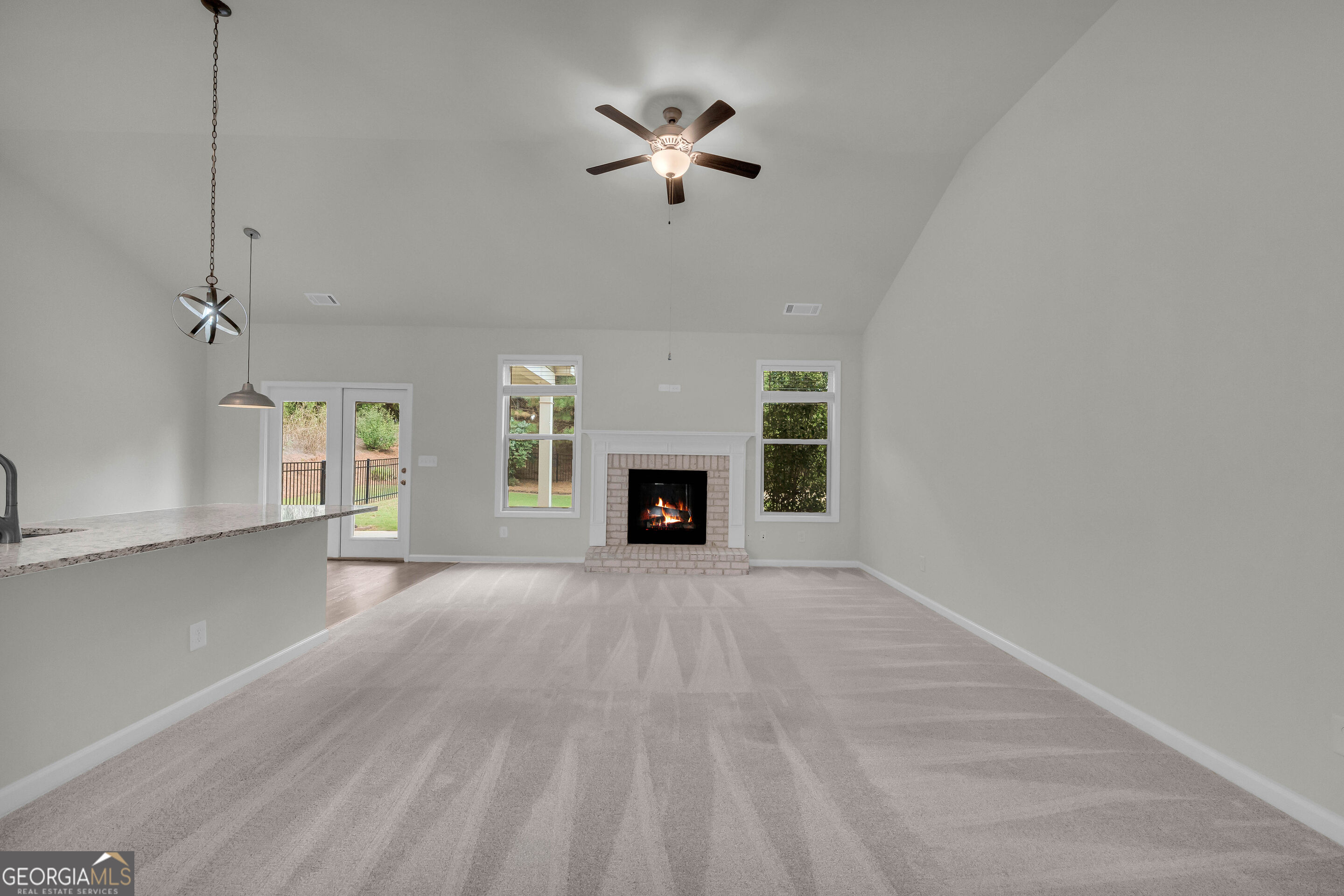 918 Camellia Lane Property Photo 14