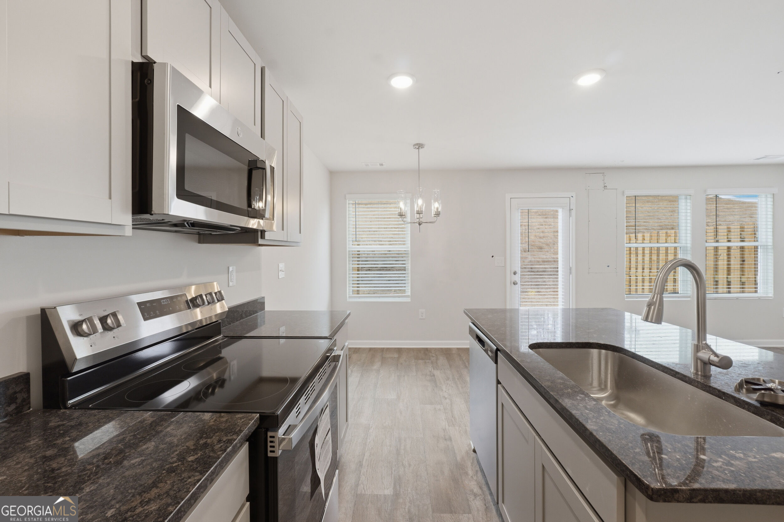 230 Norchester Avenue Property Photo 11