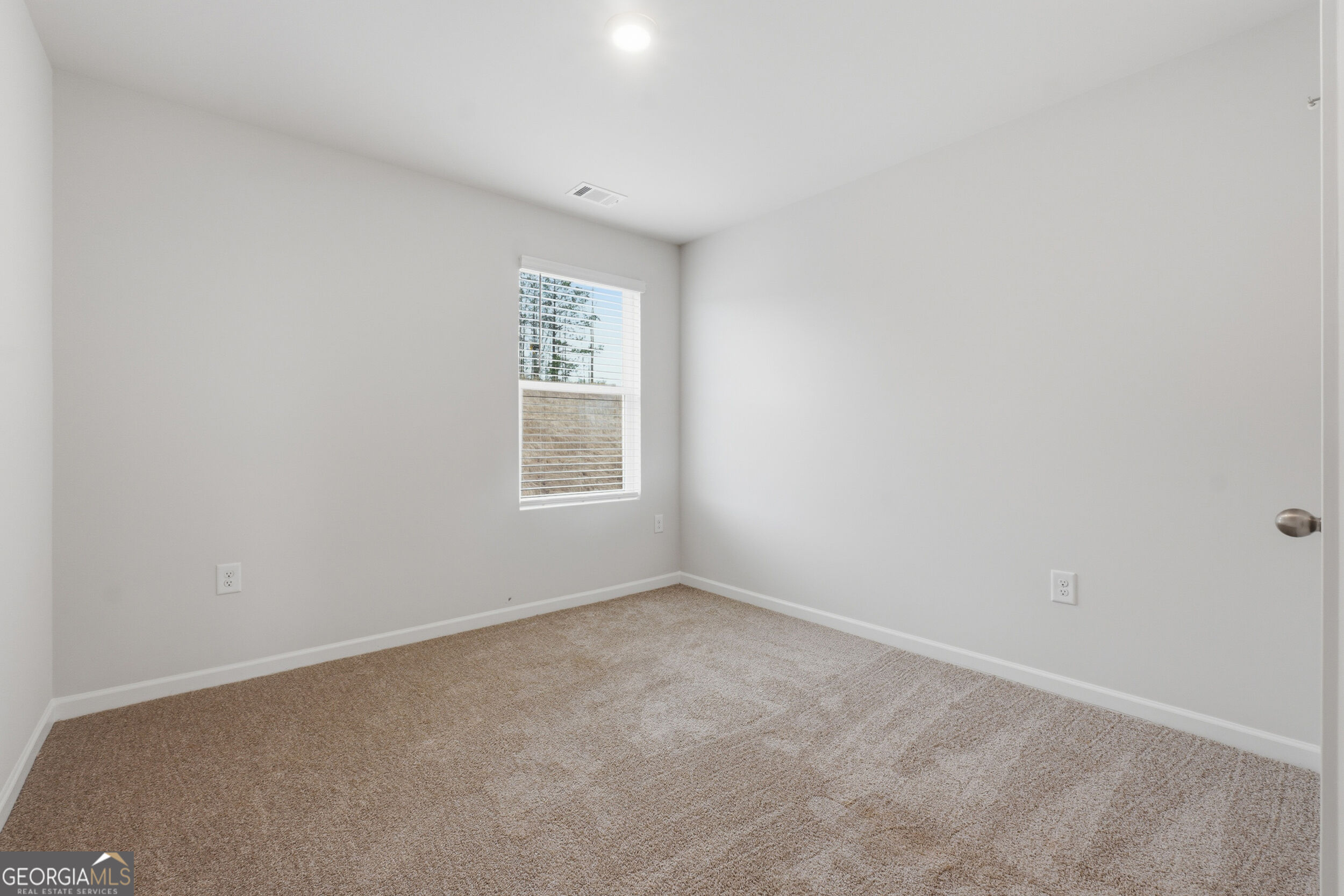 230 Norchester Avenue Property Photo 20