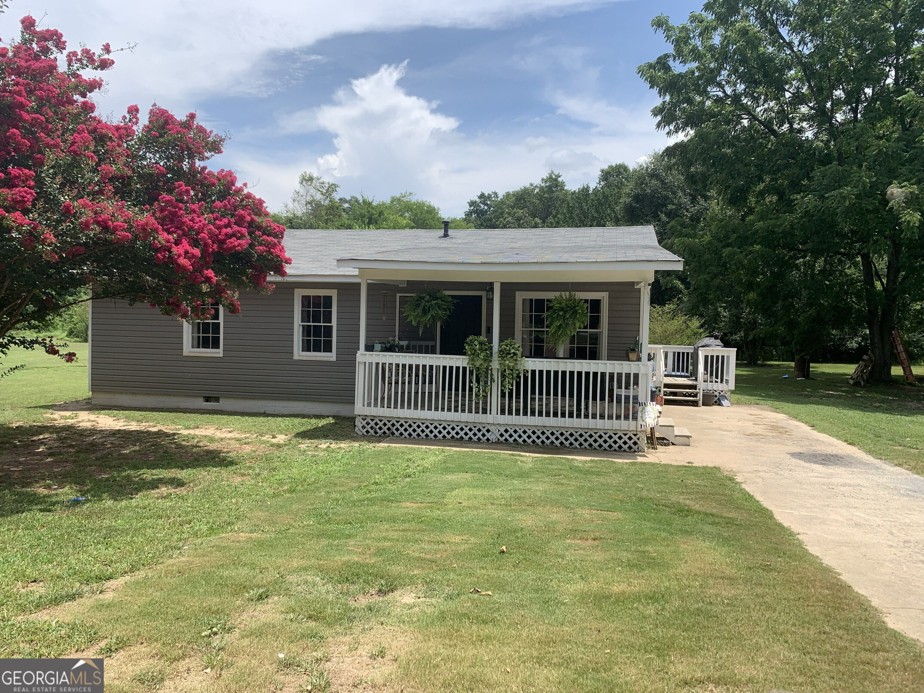 1600 Prospect Road Property Photo 3