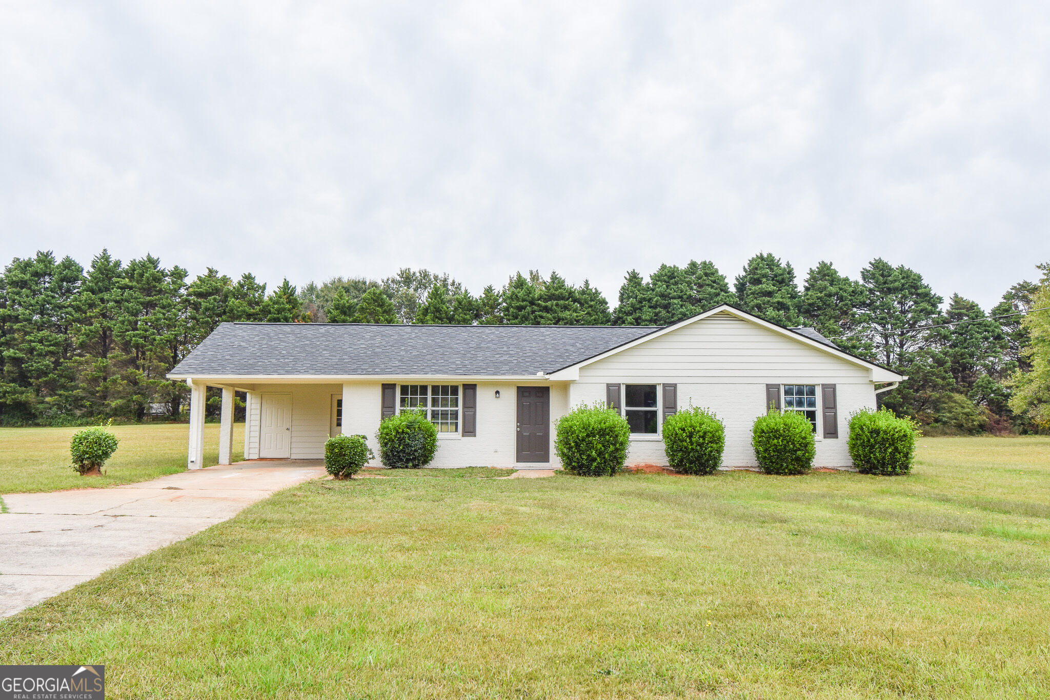 111 Meadowview Lane Property Photo 1