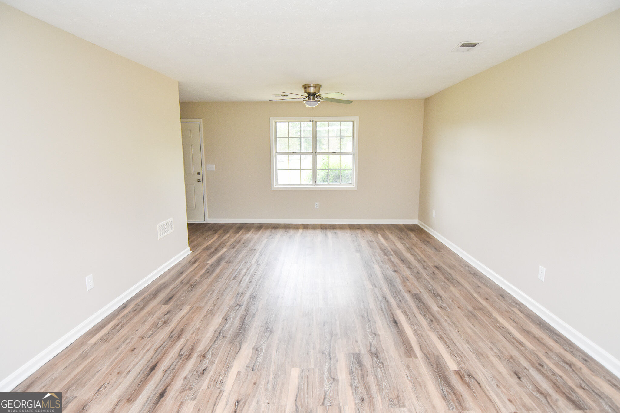 111 Meadowview Lane Property Photo 7