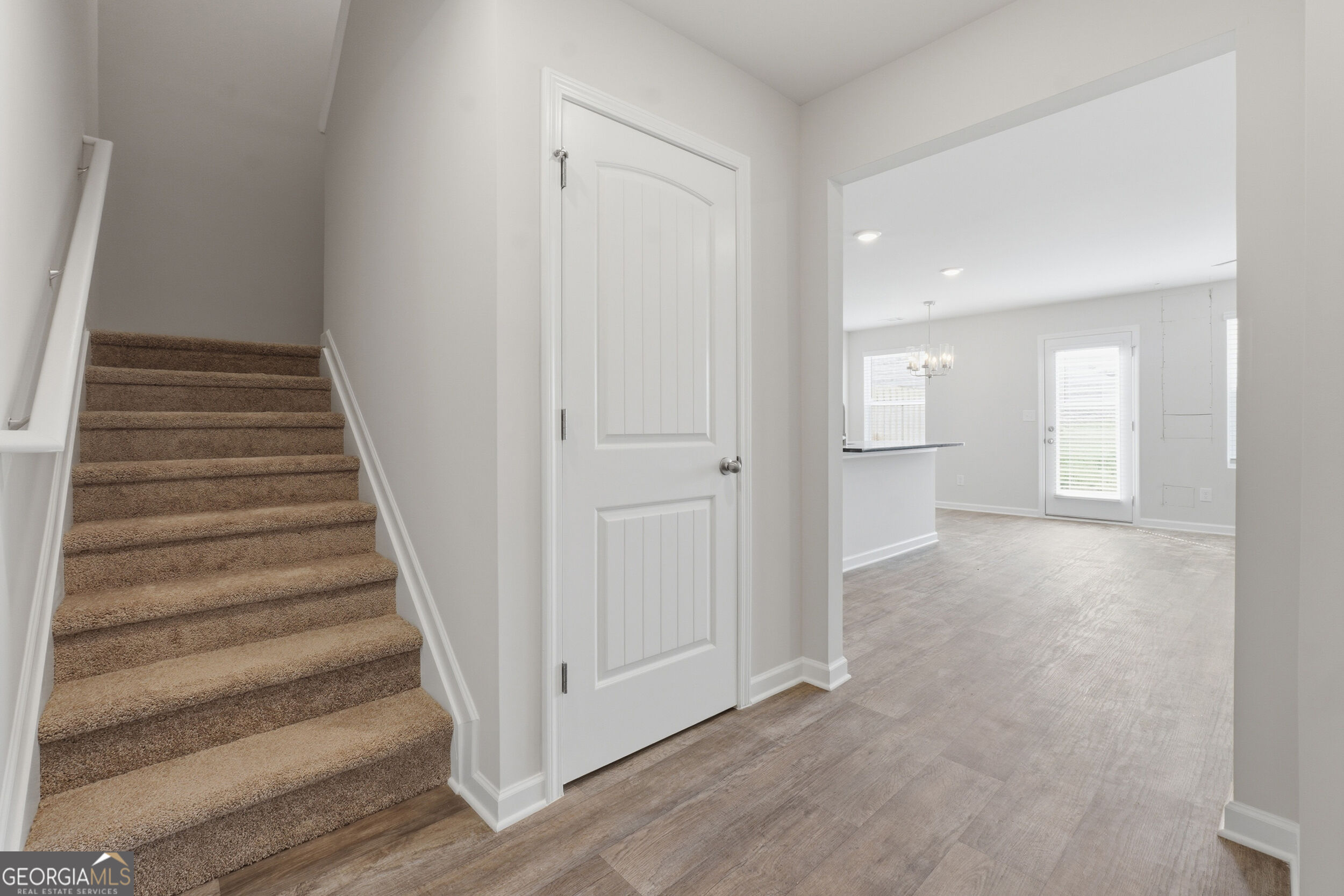 236 Norchester Avenue Property Photo 4