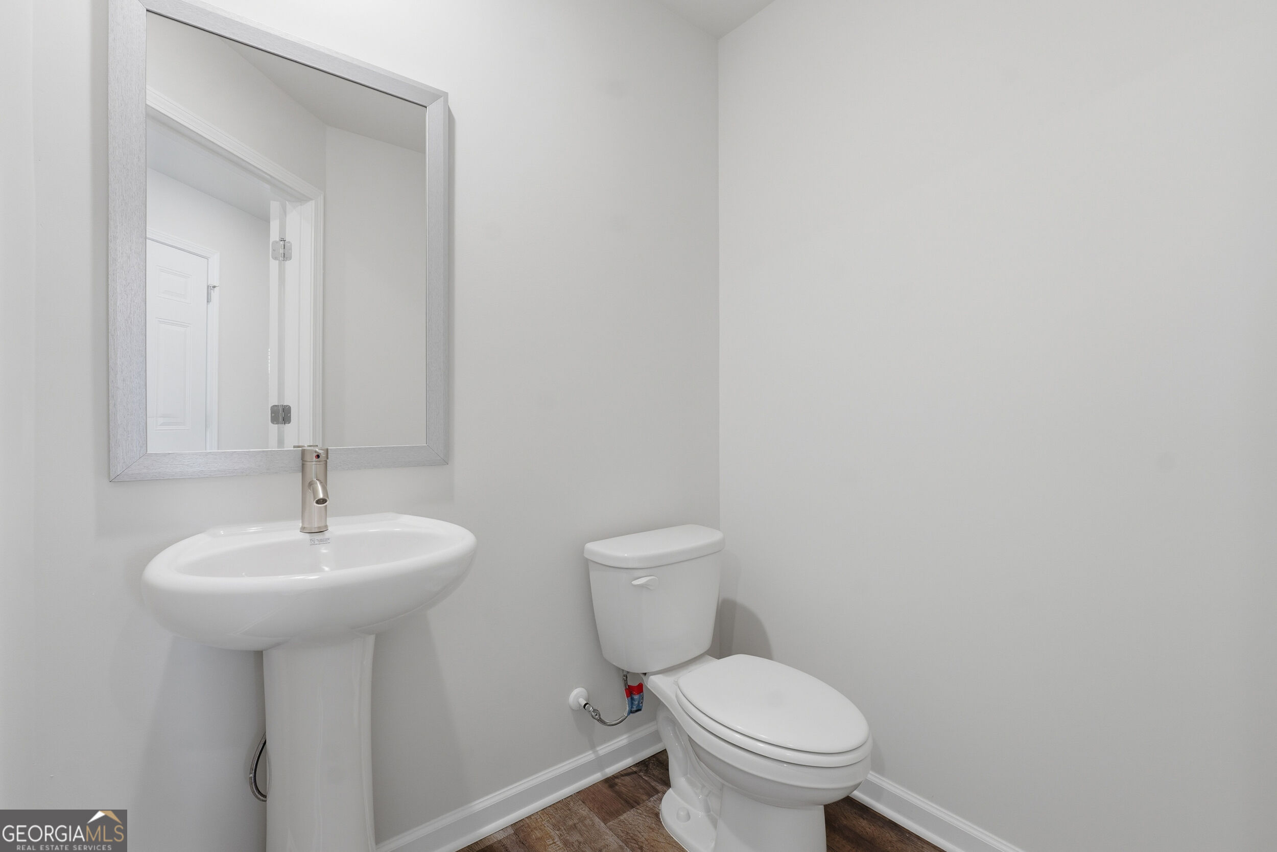 236 Norchester Avenue Property Photo 5