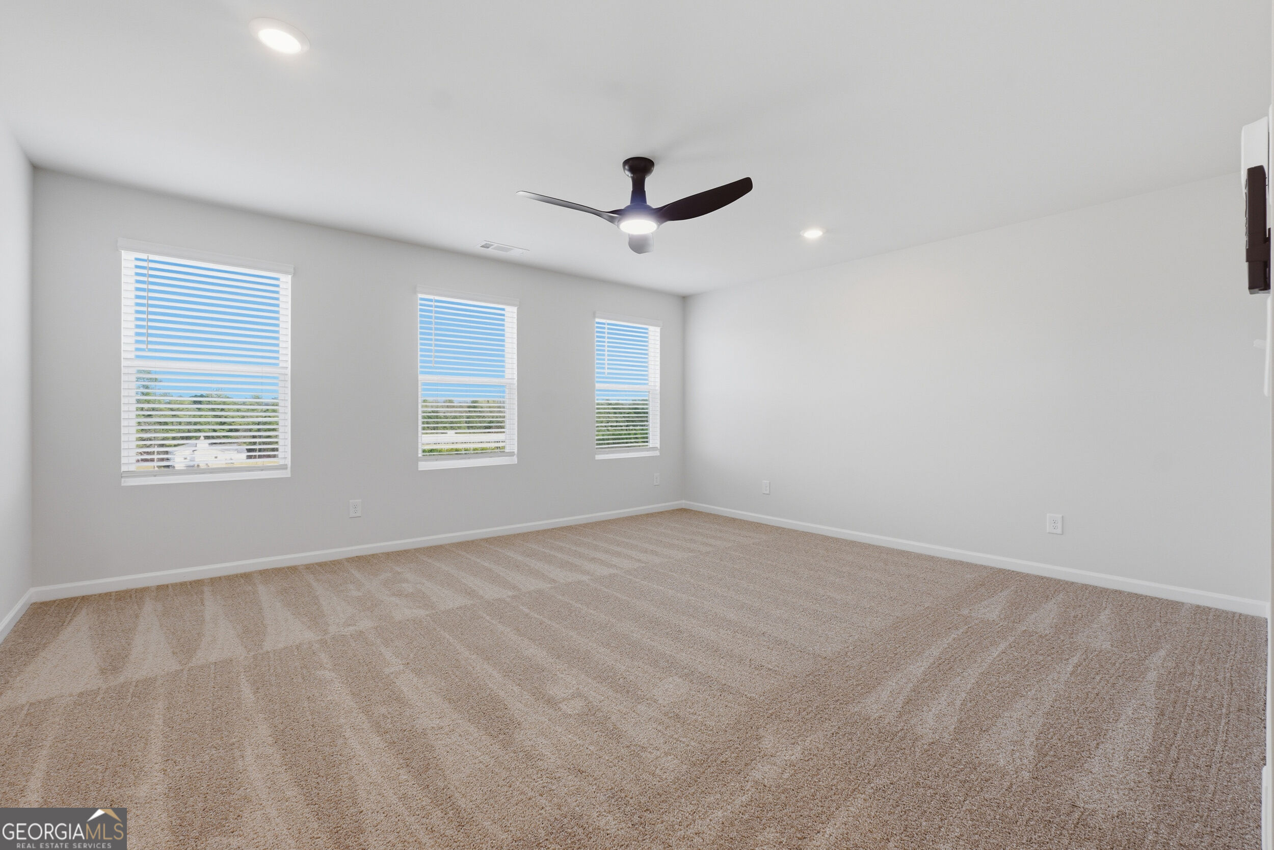 236 Norchester Avenue Property Photo 18
