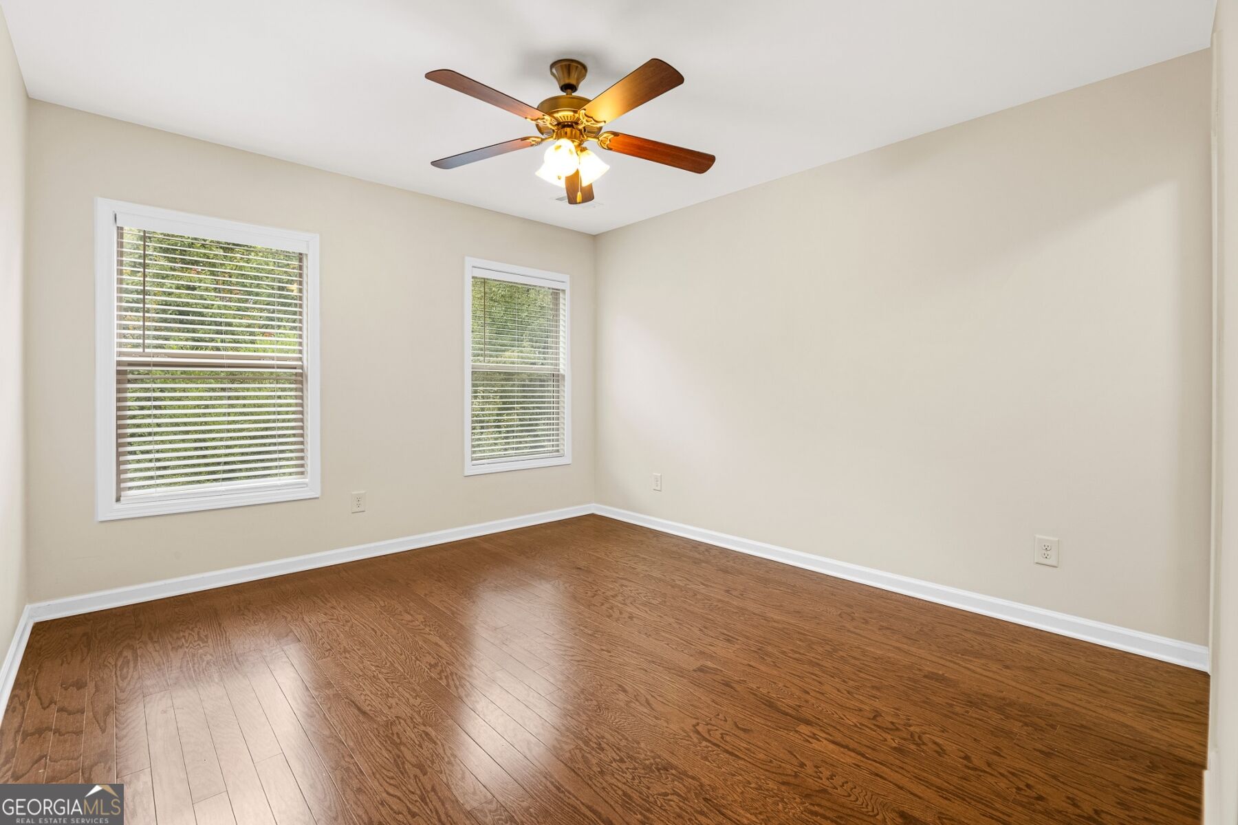 560 Nichols View Way Property Photo 22