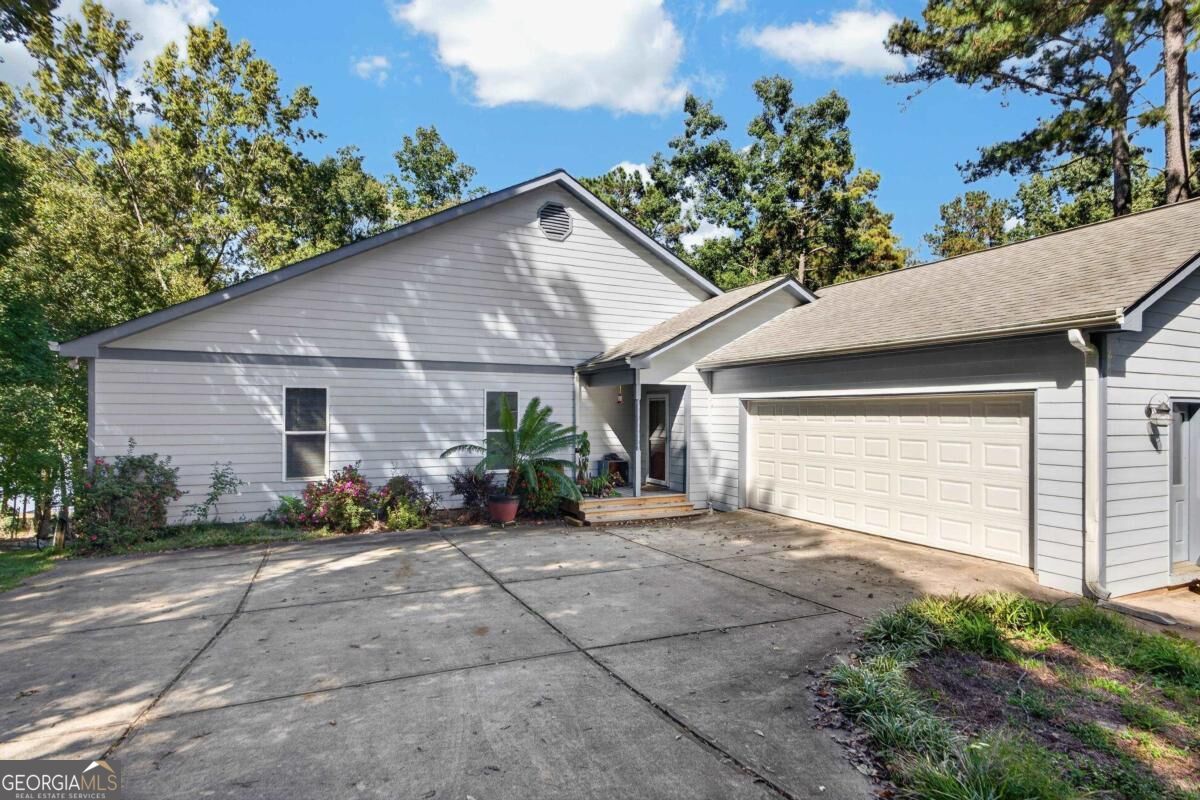 265 E River Bend Drive Property Photo 1