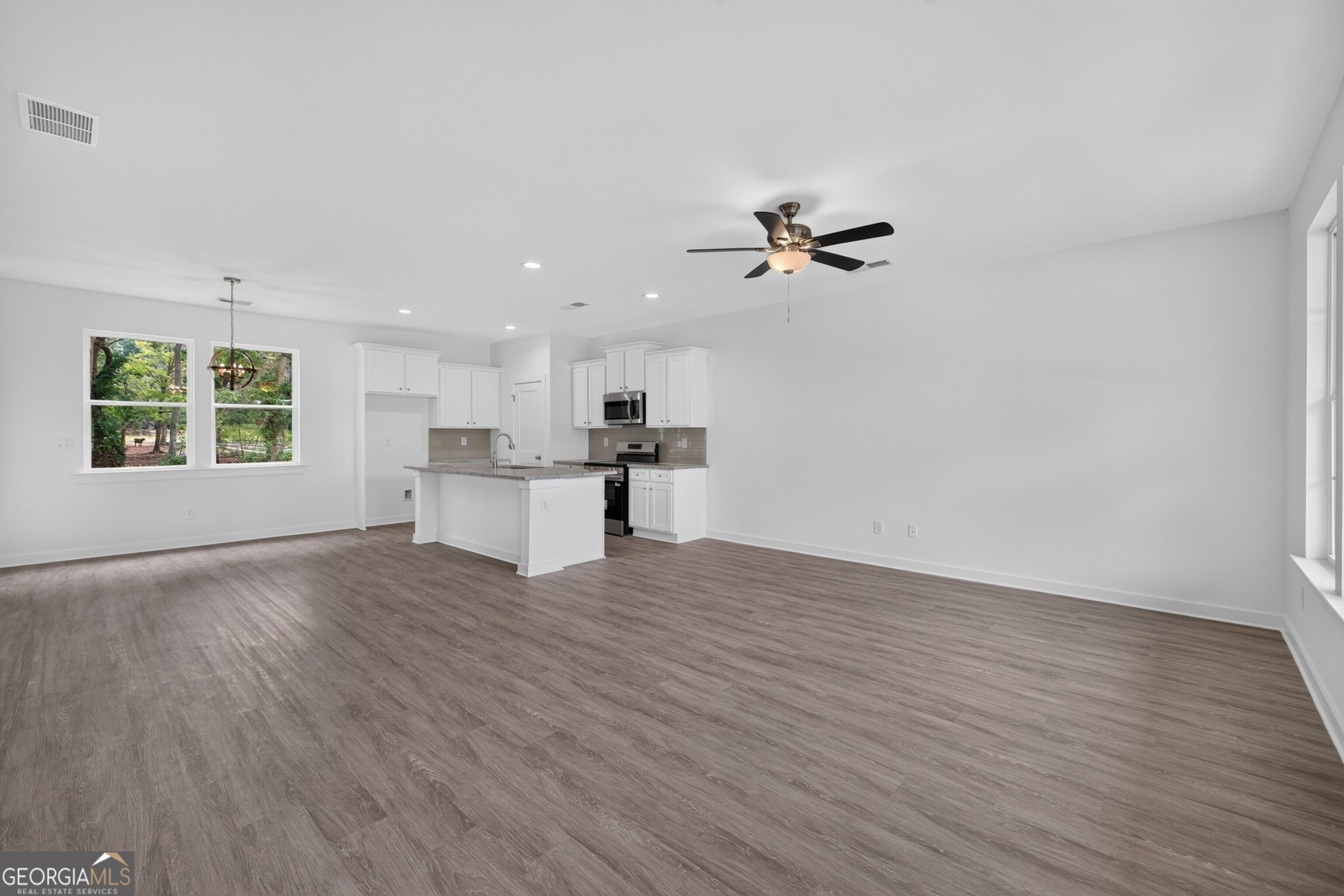 396 Crimson Feather Drive Property Photo 6