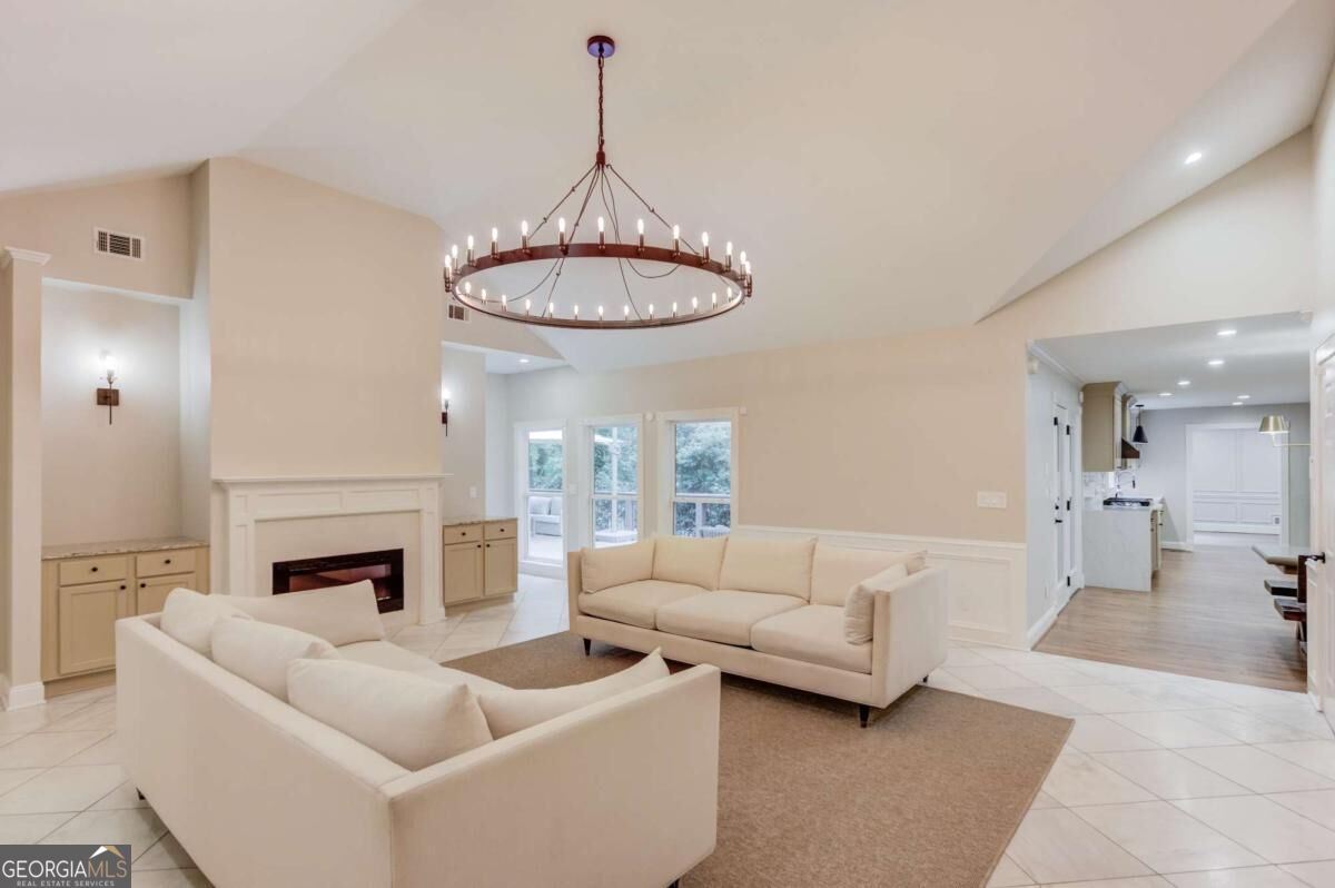 7680 Ryefield Drive Property Photo 17