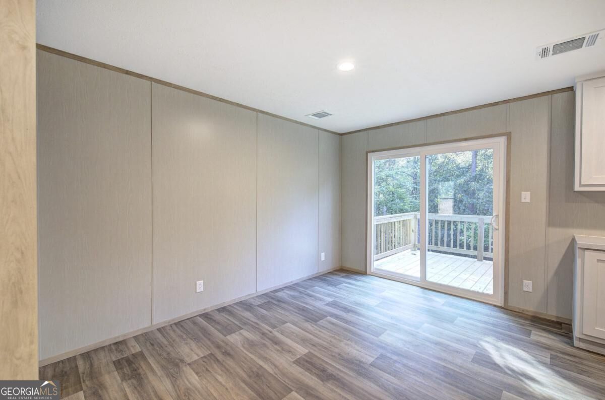 7467 Yukon Road Property Photo 10