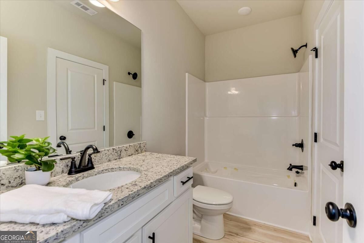 1198 Sunset Cove Property Photo 28
