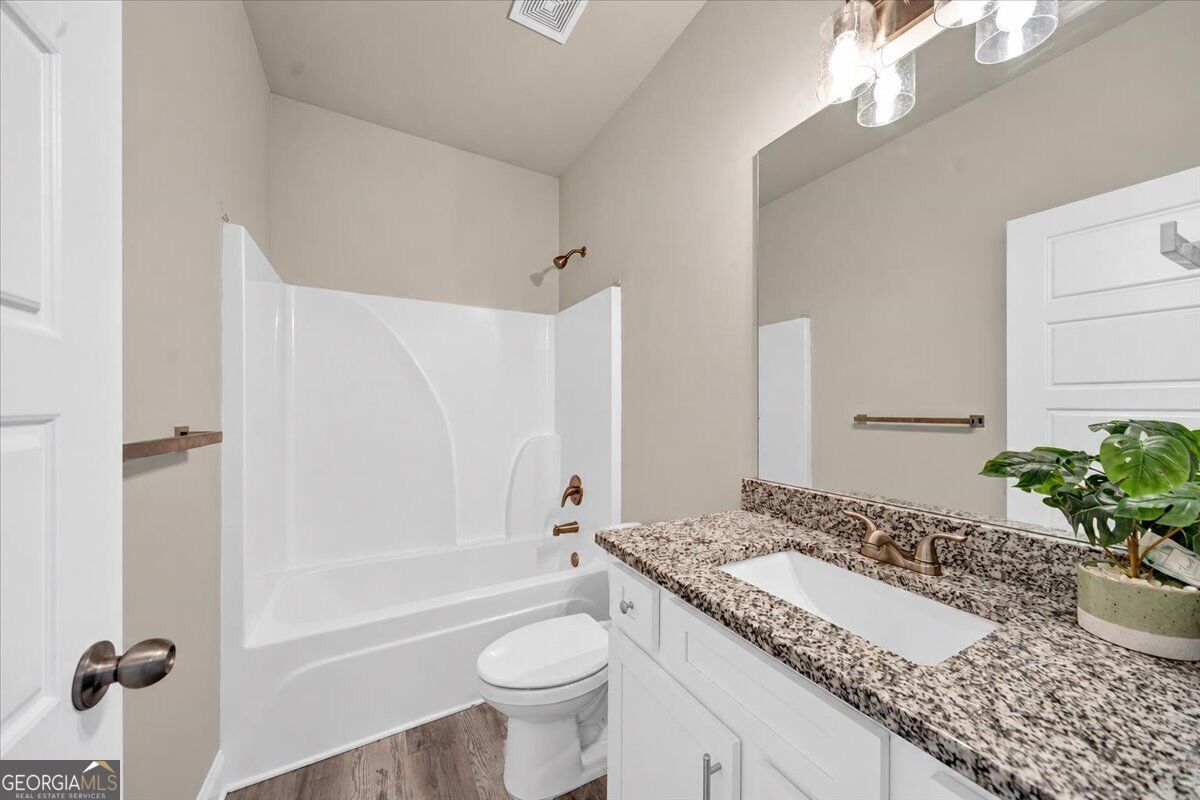 2348 Britt Street Property Photo 39