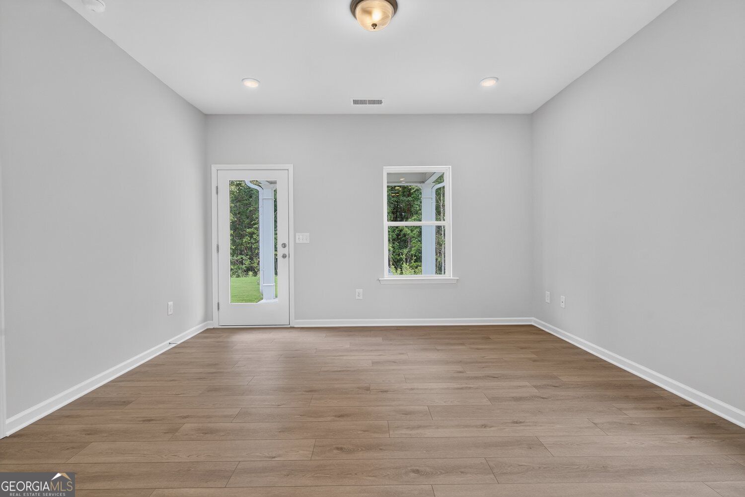 103 Live Oak Street Property Photo 20