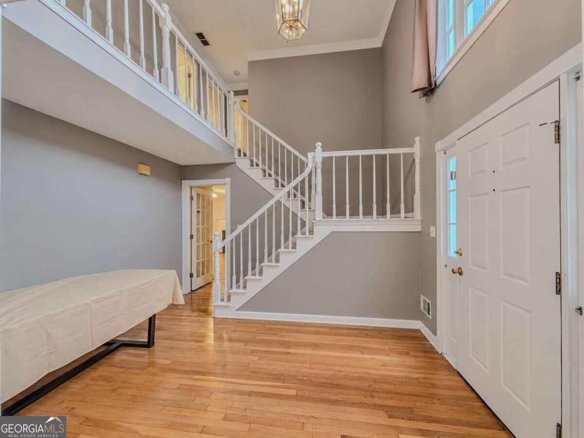 3381 Longfield Drive Property Photo 2